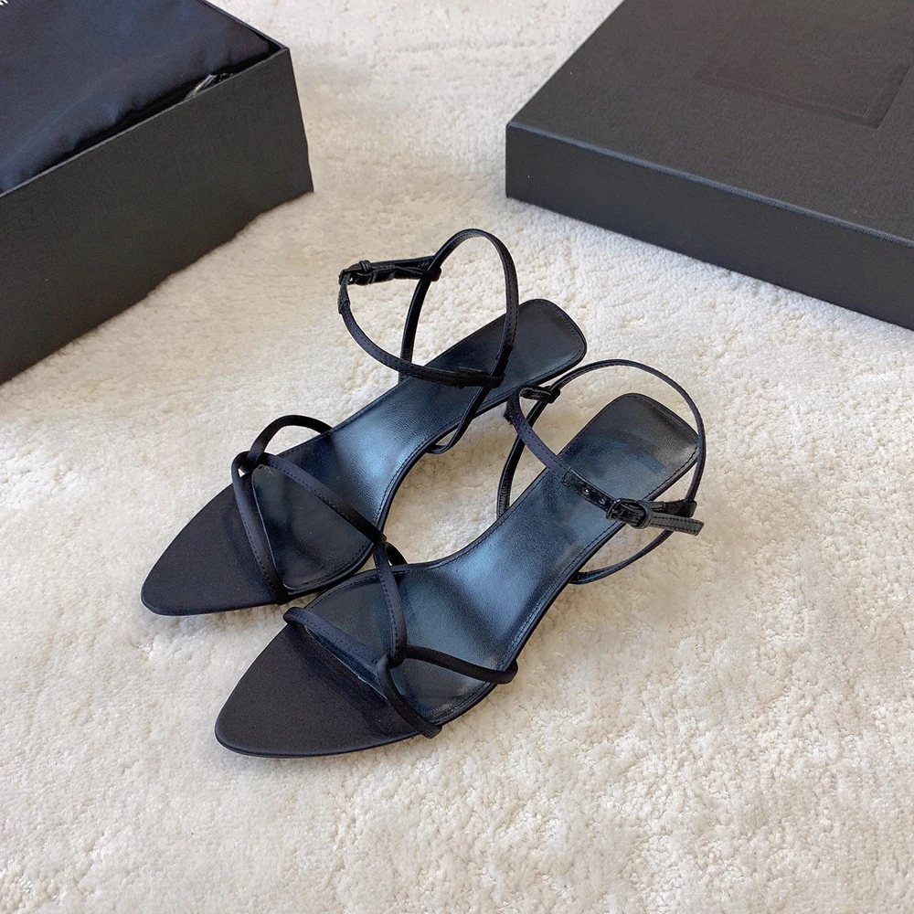Lüks Tasarımcı Çapraz Parmaklı - Women'S Shoes Clogs incelemesi ve fiyatı