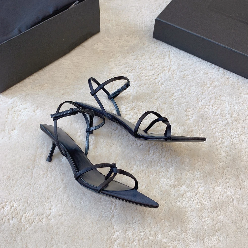 Lüks Tasarımcı Çapraz Parmaklı - Women'S Shoes Clogs incelemesi ve fiyatı